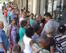 Gratuidade nos ônibus: embarque somente pela roleta já é obrigatório