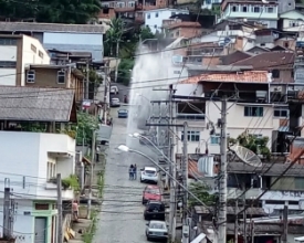 Tubulação de água estoura em Olaria