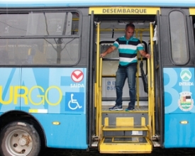 Ônibus municipais passam por vistoria da Prefeitura