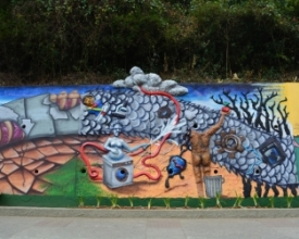 Desenhos em muro colorem e dão vida à Avenida Euterpe