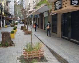 Feriado do comércio deixa ruas vazias em Nova Friburgo