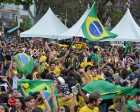 Suspiro mais lotado do que nunca vê o Brasil ser eliminado da Copa