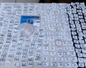 Adolescente apreendido com 293 papelotes de cocaína