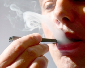 Consumo de cigarros ilegais cai pelo segundo ano consecutivo no Brasil