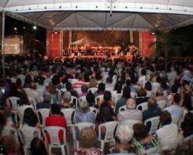 Campesina Friburguense fecha 2015 com grande festa