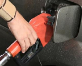 Preço da gasolina deve sofrer reajuste ainda este ano