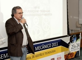 Seminário Metal-Mecânico atrai jovens interessados no setor