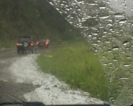 Chuva de granizo cobre Serramar de gelo