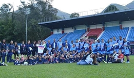 Friburguense recebe a visita de crianças e jovens