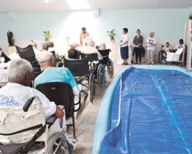 Casa dos Pobres inaugura complexo de fisioterapia aquática