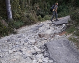 Abaixo-assinado pede obras no acesso ao Pico do Caledônia