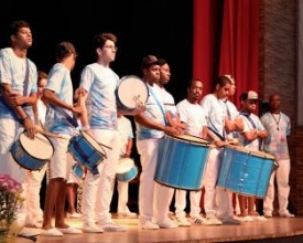 Teatro Laercio Ventura lotado para o debate ‘Desafios x possibilidades’