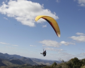 Lançamento de bombas de sementes no Caledônia é novamente adiado