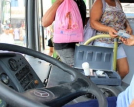 Vereadores querem fim da dupla função dos motoristas de ônibus