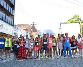 Corrida Maluca será uma das atrações da abertura do carnaval em Friburgo