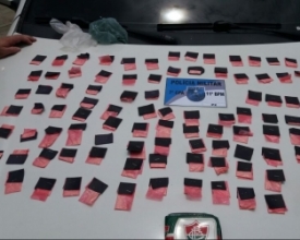 PM encontra cocaína em conjunto habitacional no Floresta