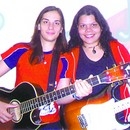 A dupla Suelem Ávila e Fabiana Gama (foto) abrirá o show da banda Jota Quest no próximo sábado,