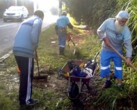 Bairros carentes de conservação recebem reparos emergenciais 