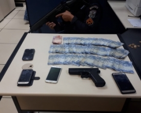 Ladrão de celulares é preso após roubar ônibus em Friburgo