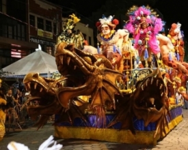 Reviravolta no resultado dos desfiles do carnaval de Friburgo