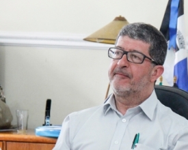 Marcelo Braune cria comissão para a Secretaria de Saúde