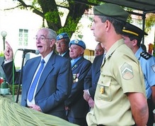 TG homenageia heróis da guerra no Dia da Vitória