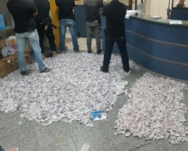 Pai, mãe, irmã e primo de traficante preso tinham quase 13 mil papelotes de cocaína
