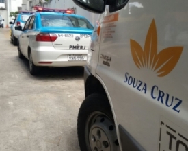 Dupla rouba na Serramar carga de cigarros avaliada em R$ 71 mil
