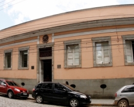 Biblioteca Municipal sedia oficina de poesia e palestra em setembro