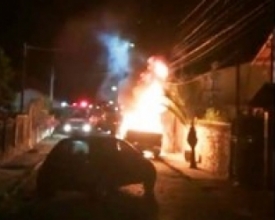 Polícia investiga incêndio de caminhonete no Cônego